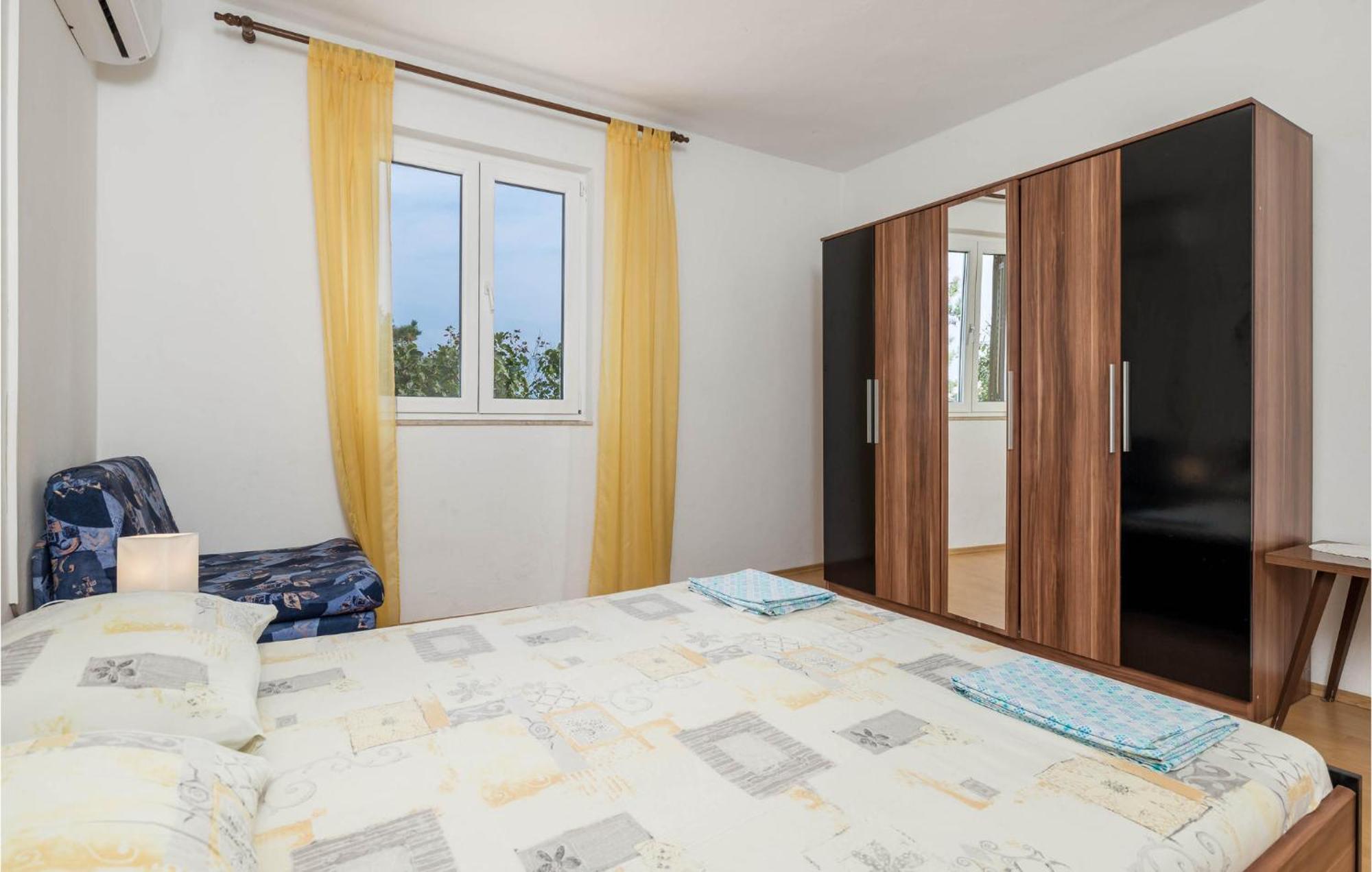 Nice Apartment In Bosana-Pag With Wifi Simuni Bagian luar foto
