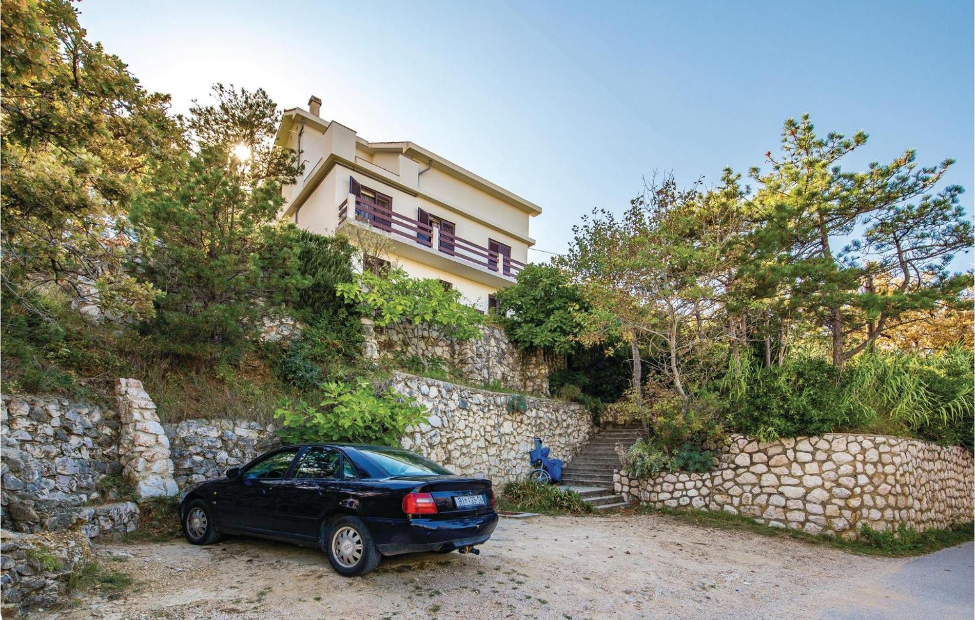 Nice Apartment In Bosana-Pag With Wifi Simuni Bagian luar foto